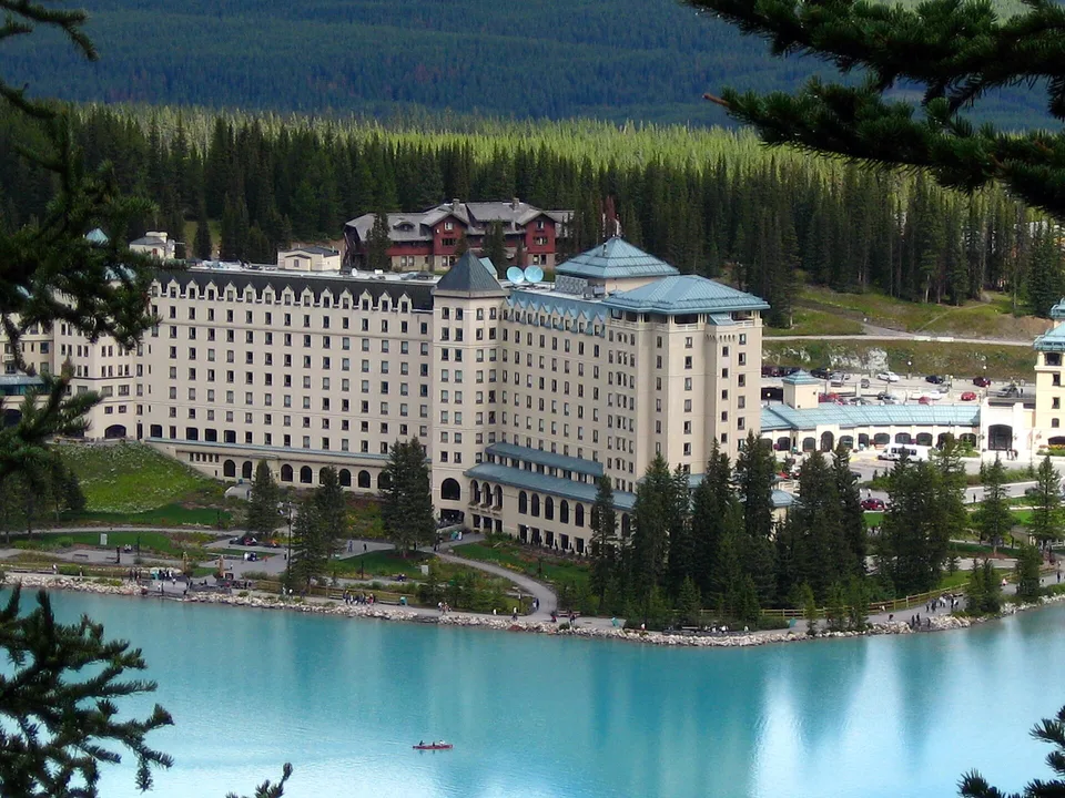 Fairmont Chateau Lake Louise — фото 4