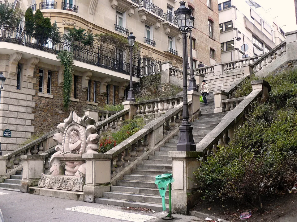Avenue de Camoens — фото 2