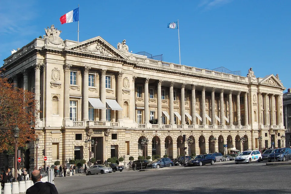 Hôtel de Crillon — фото 1