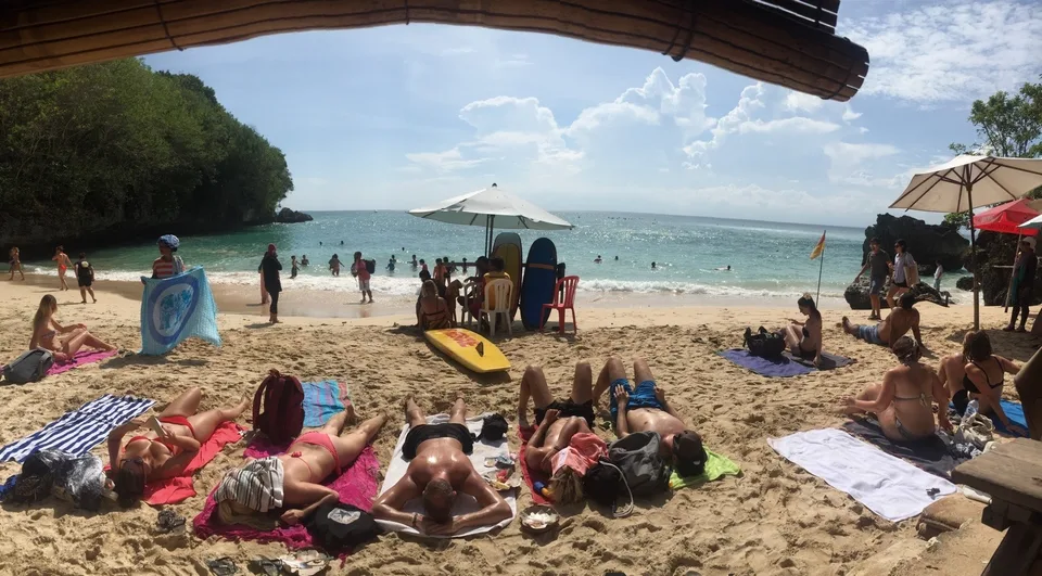 Padang Padang Beach — фото 2