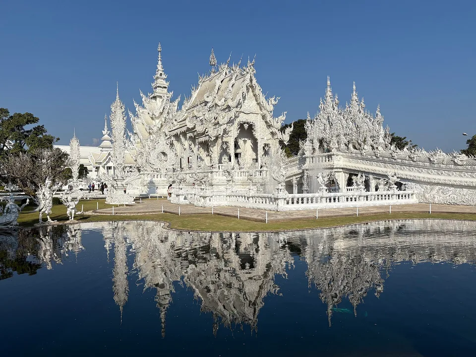 Белый храм Ват Ронг Кхун — фото 1